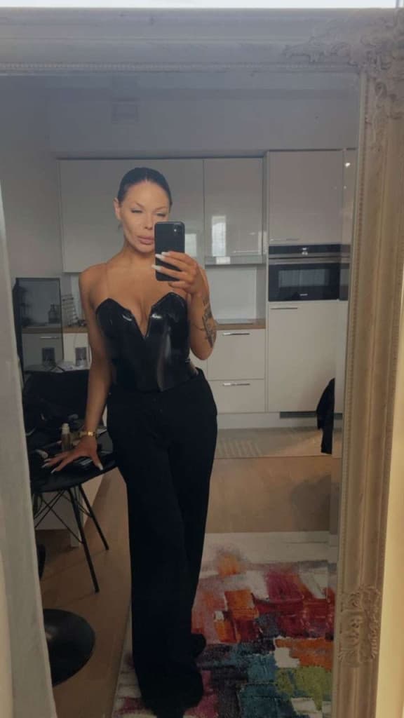 Seline - صورة مرافقة 2 في Dubai