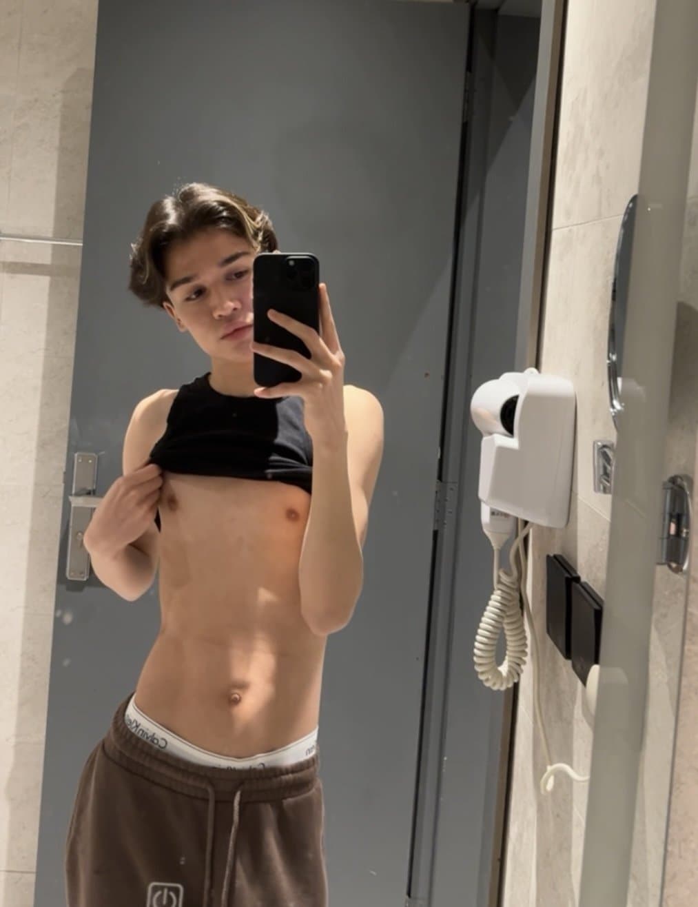 Mika Twink - escort photo 15 in Dubai