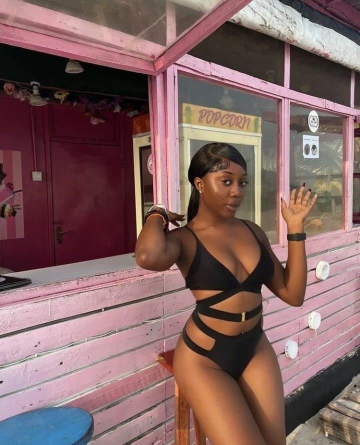 Alvira - фото эскорт 2 в Dubai