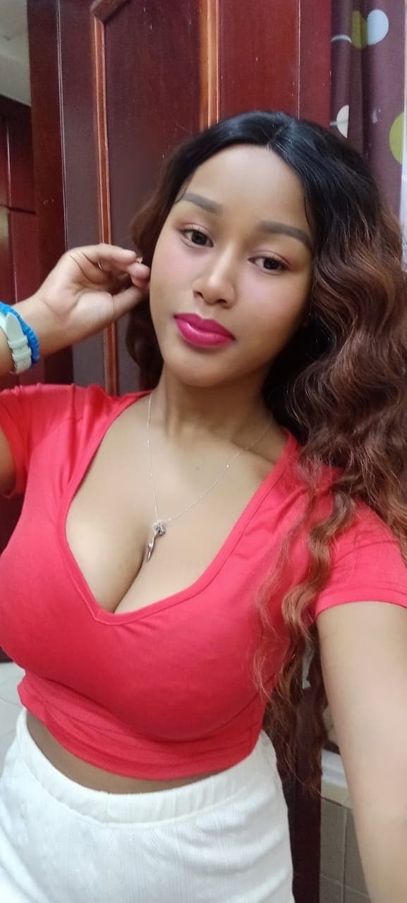 Daniela - escort photo 9 in Dubai