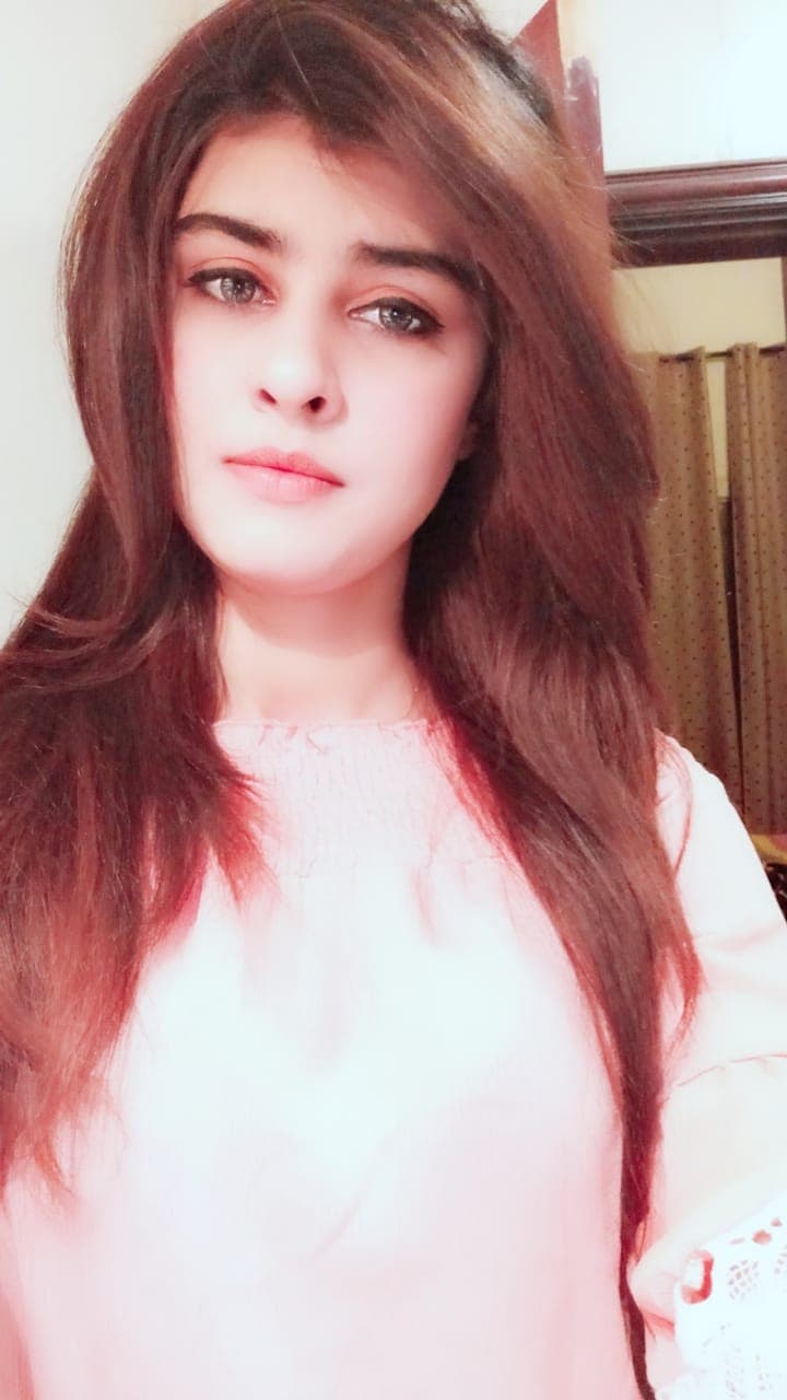 Amina - escort photo 4 in Dubai