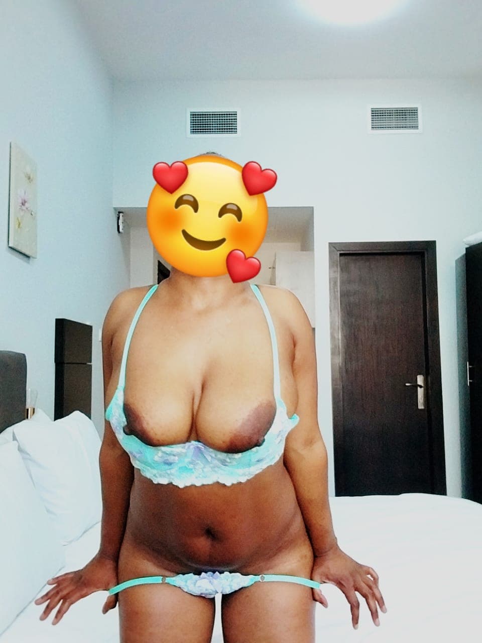 Sashy - escort photo 6 in Dubai