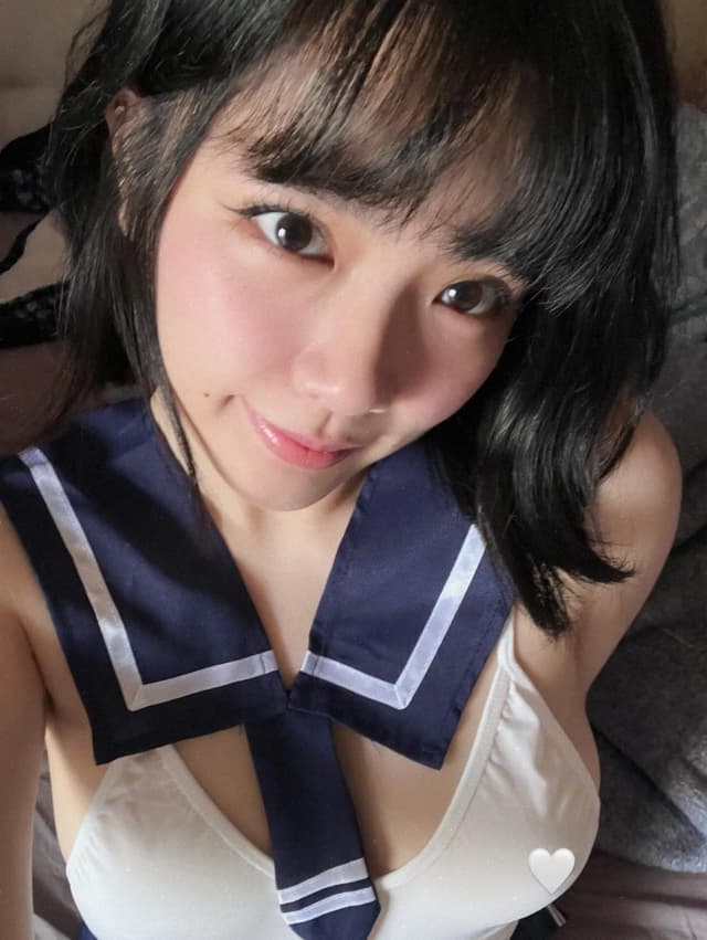 KARINA - photo