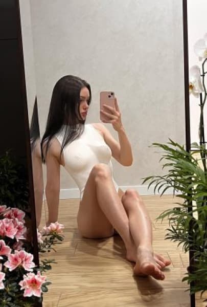 Natalya Dubai Call Girl - صورة مرافقة 1 في Dubai