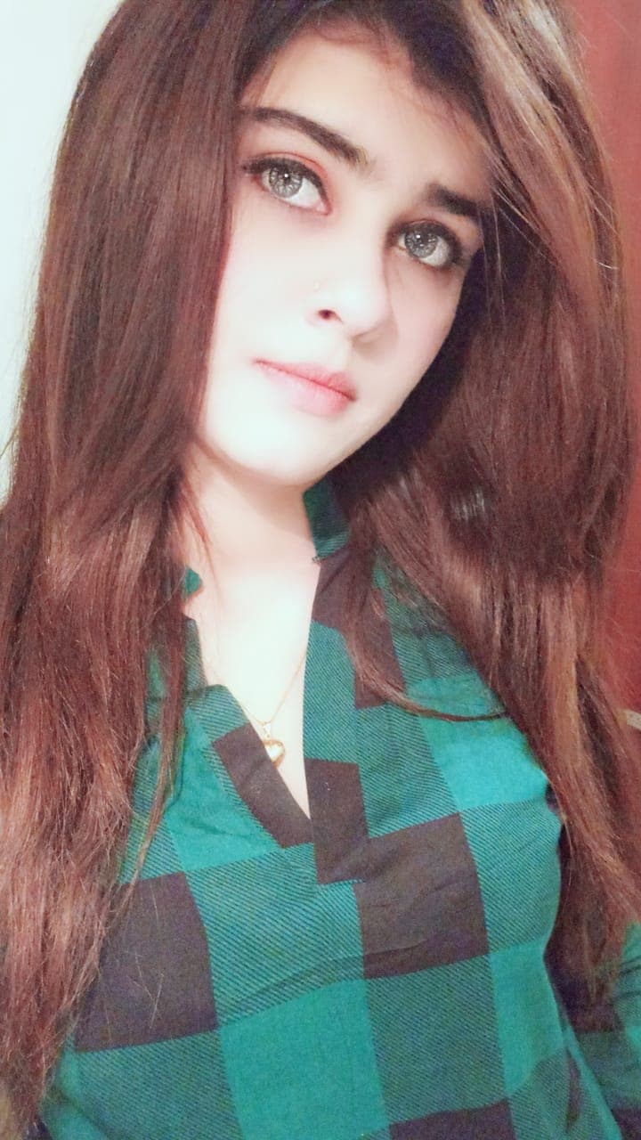 Amina - escort photo 3 in Dubai